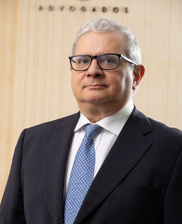 Dr. Salvador Scarpelli Junior, advogado do escritório Salvador Scarpelli Advogados